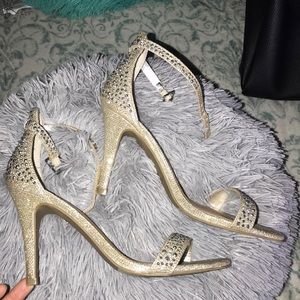 Great prom/ going out heels